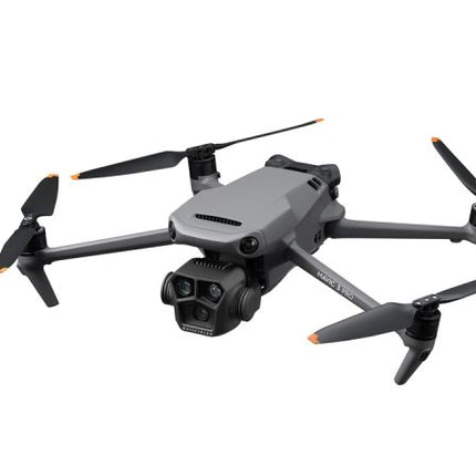 DJI Mavic 3 Pro Fly More Combo + DJI RC