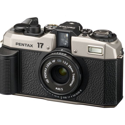 Pentax 17 Dark Silver (Halbformat)